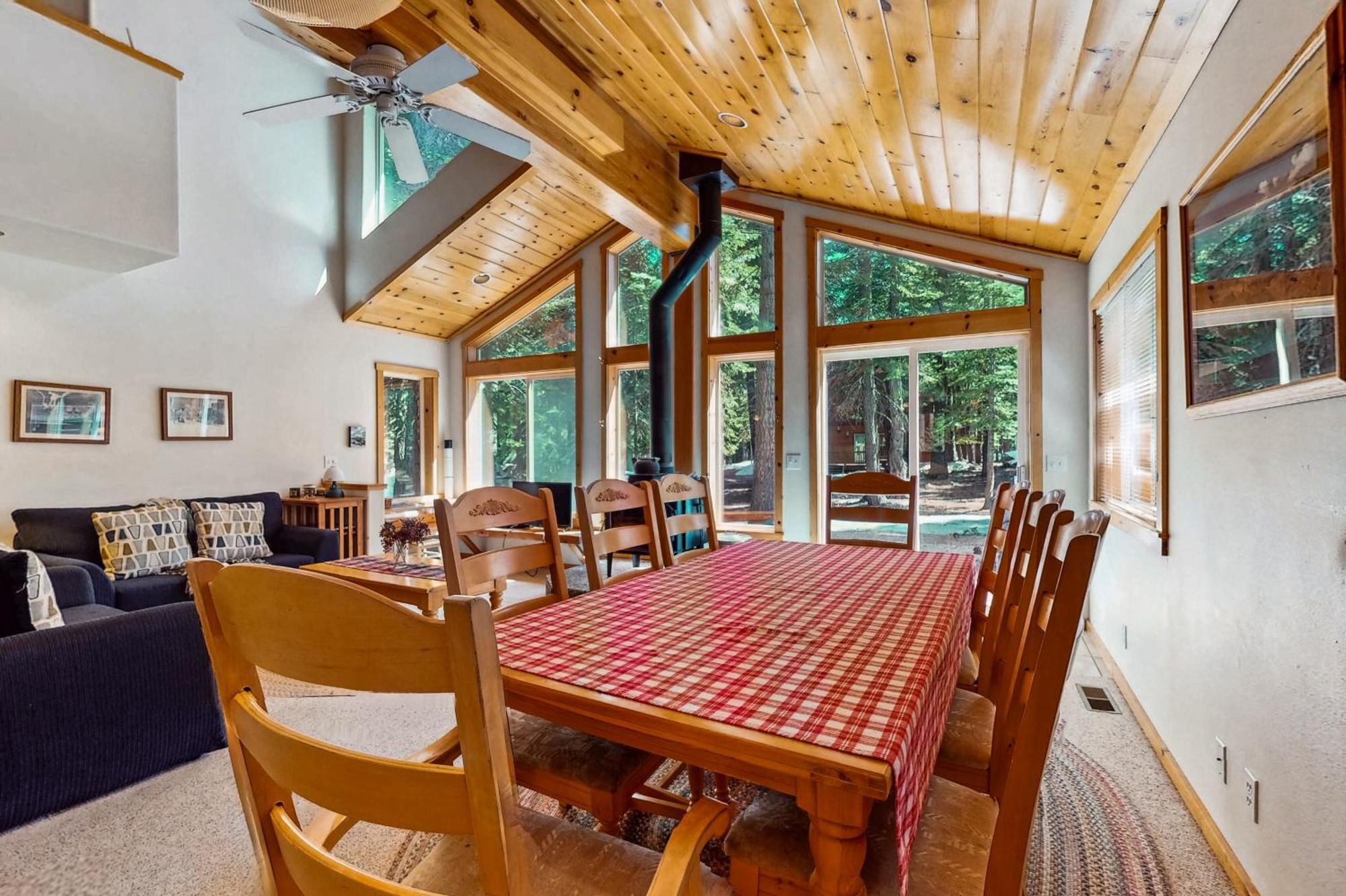 Happy Family Cozy Cabin Тракі Екстер'єр фото